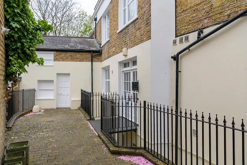 Apartment Spectacular 3 Bed In Blackheath London