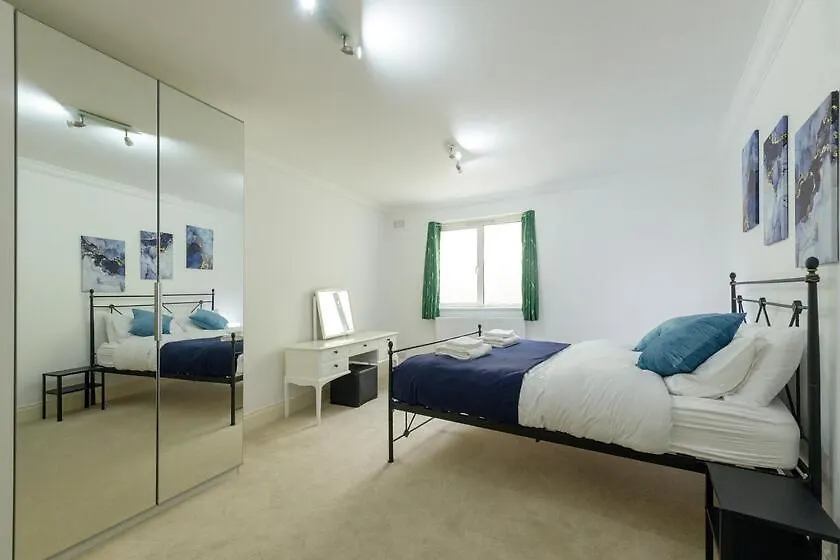 Apartment Spectacular 3 Bed In Blackheath London
