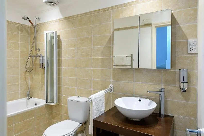 Spectacular 3 Bed In Blackheath London